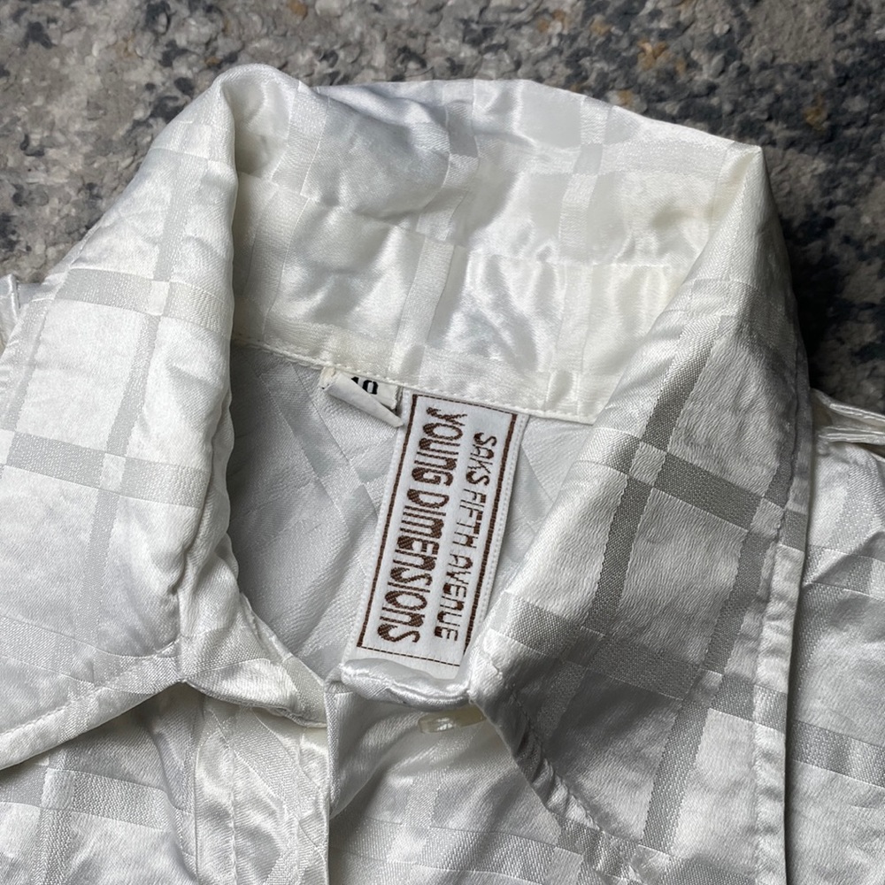 Saks Fifth Avenue Young Dimensions Button Down 100% Satin Shirt